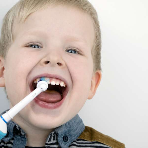 The Benefits of an Electric Toothbrush for Children